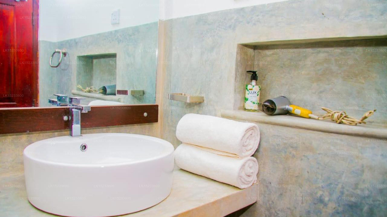 Niwahana Transit City Hotel, Katunayake