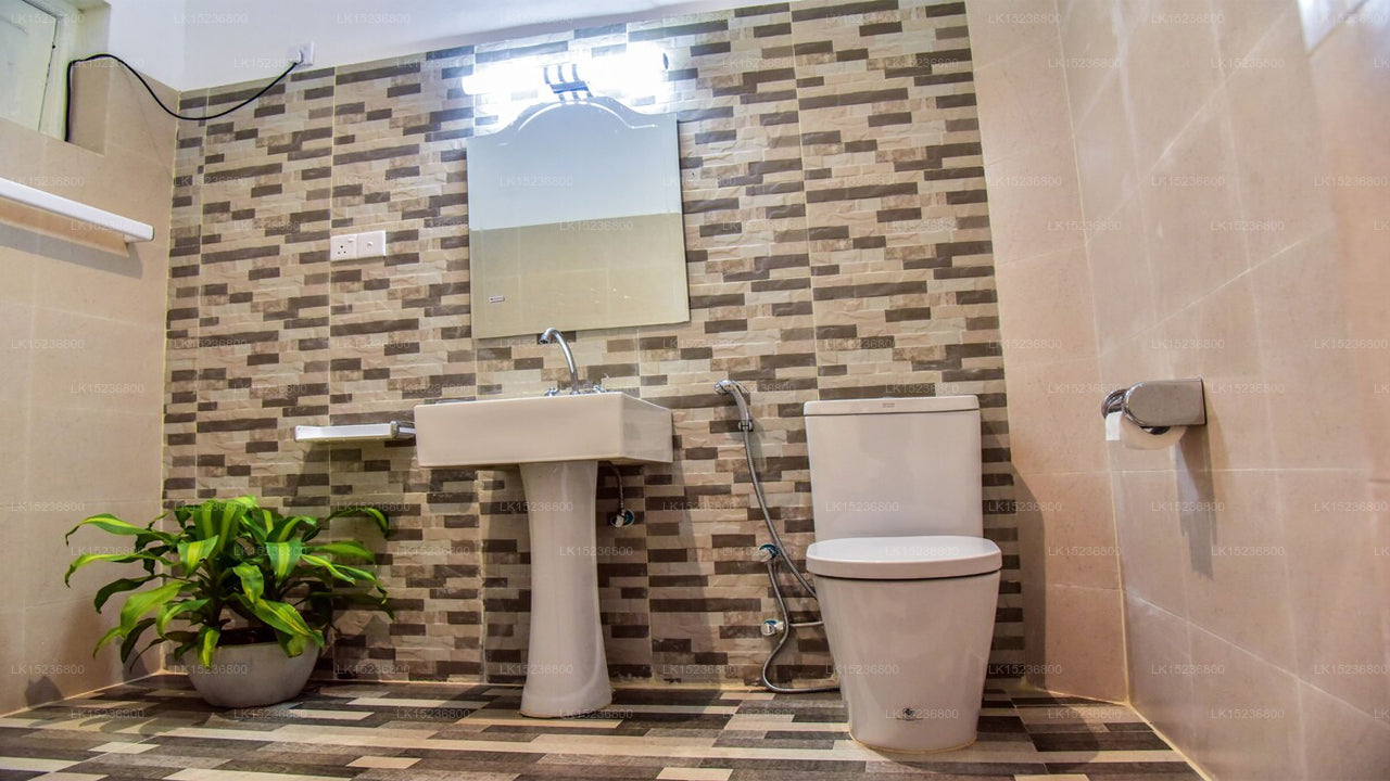 Tea Garden Hotel, Watawala