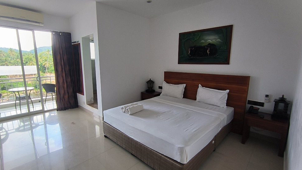 Hotel Pinnalanda, Pinnawala