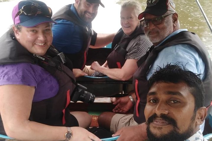 Откройте для себя Шри-Ланку вместе с Ласитом Де Сильвой