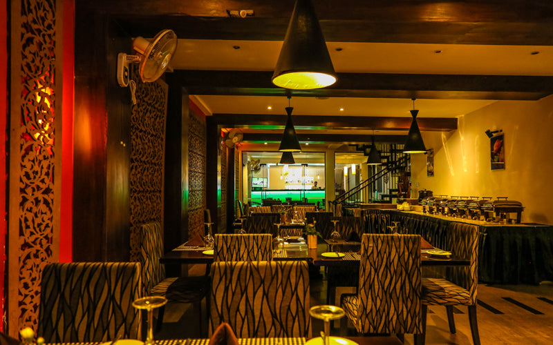 Отель Оук Рэй Сити, Канди