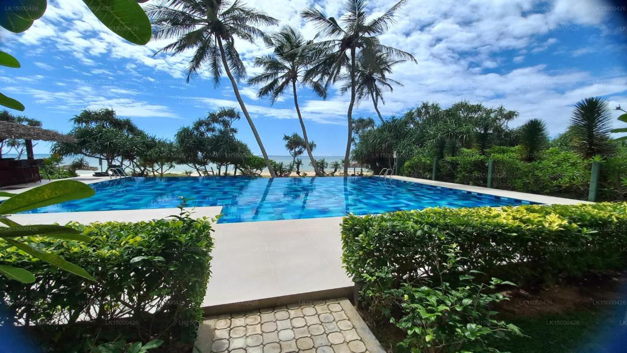 Курорт Ананья Бич, Тангалла