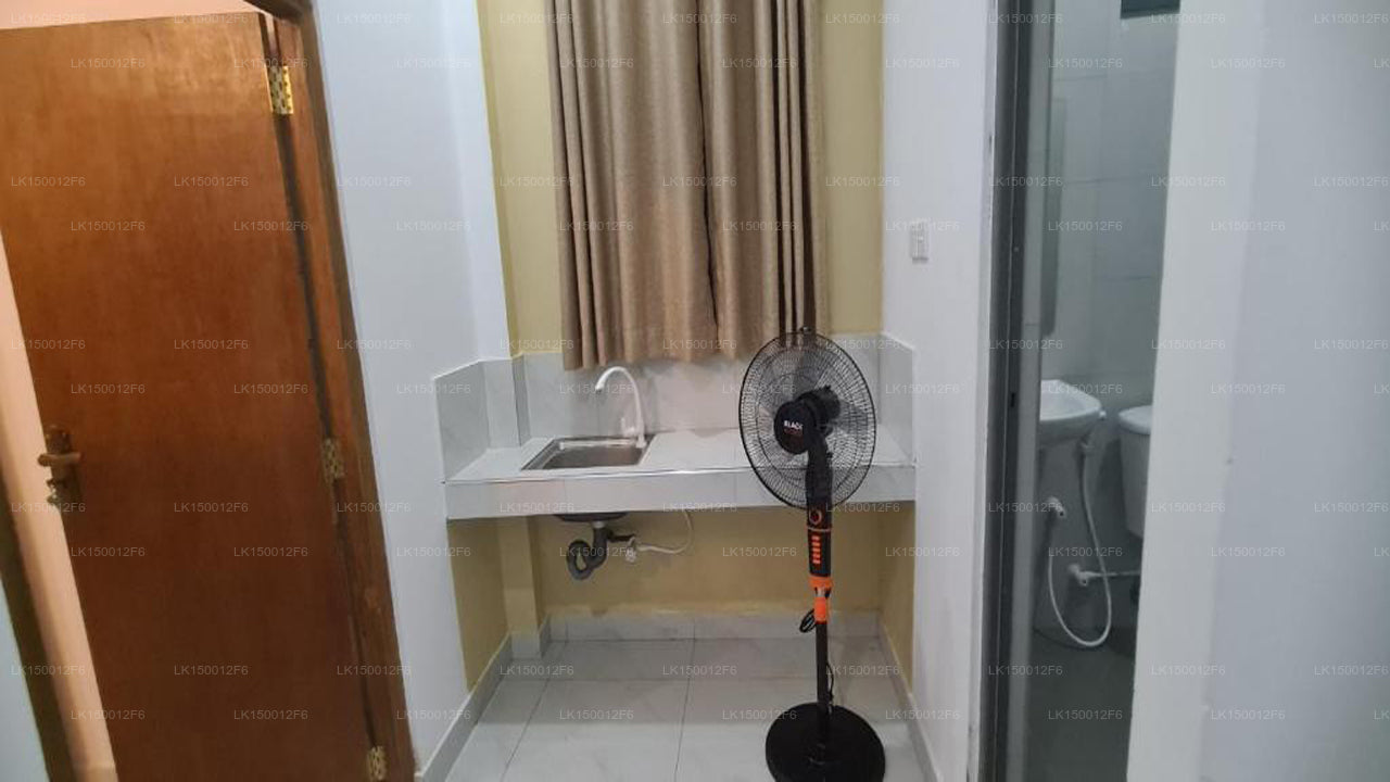 Отель и хостел Ceylon Lodge - Транзит в аэропорт, Негомбо