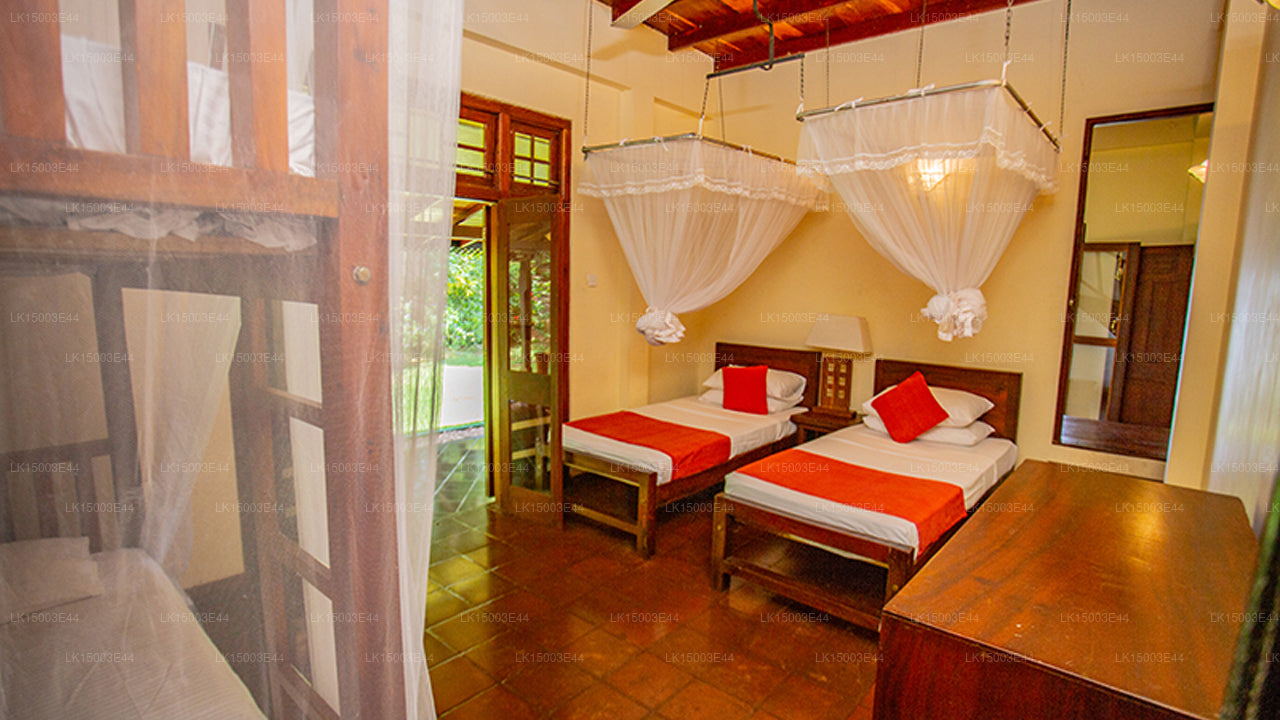 Вилла Саут-Пойнт, Ахангама