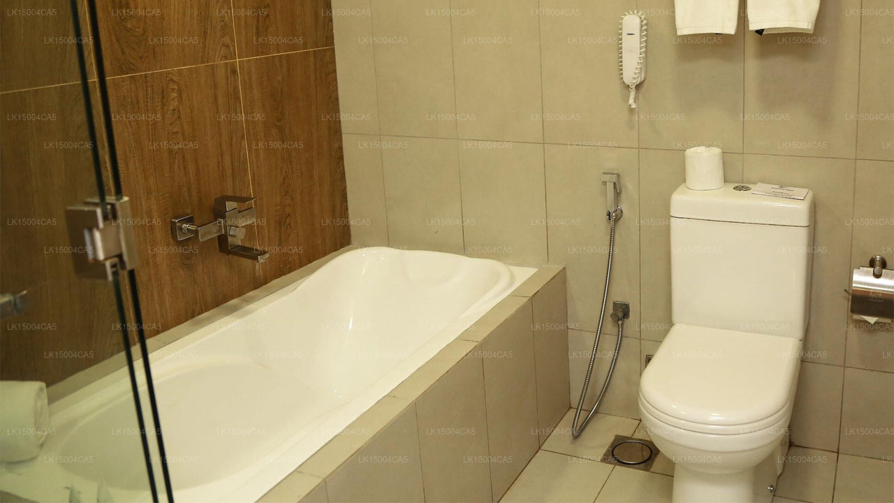 Отель «Пегасус Риф», Ваттала