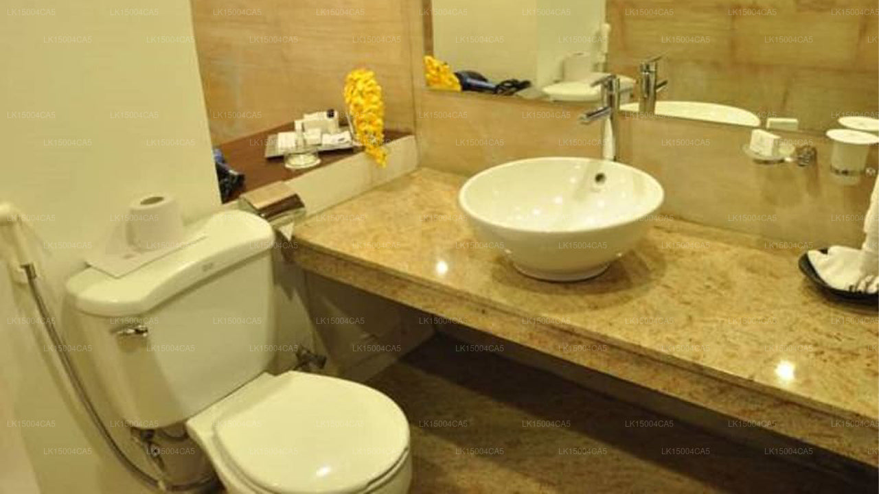 Отель «Пегасус Риф», Ваттала