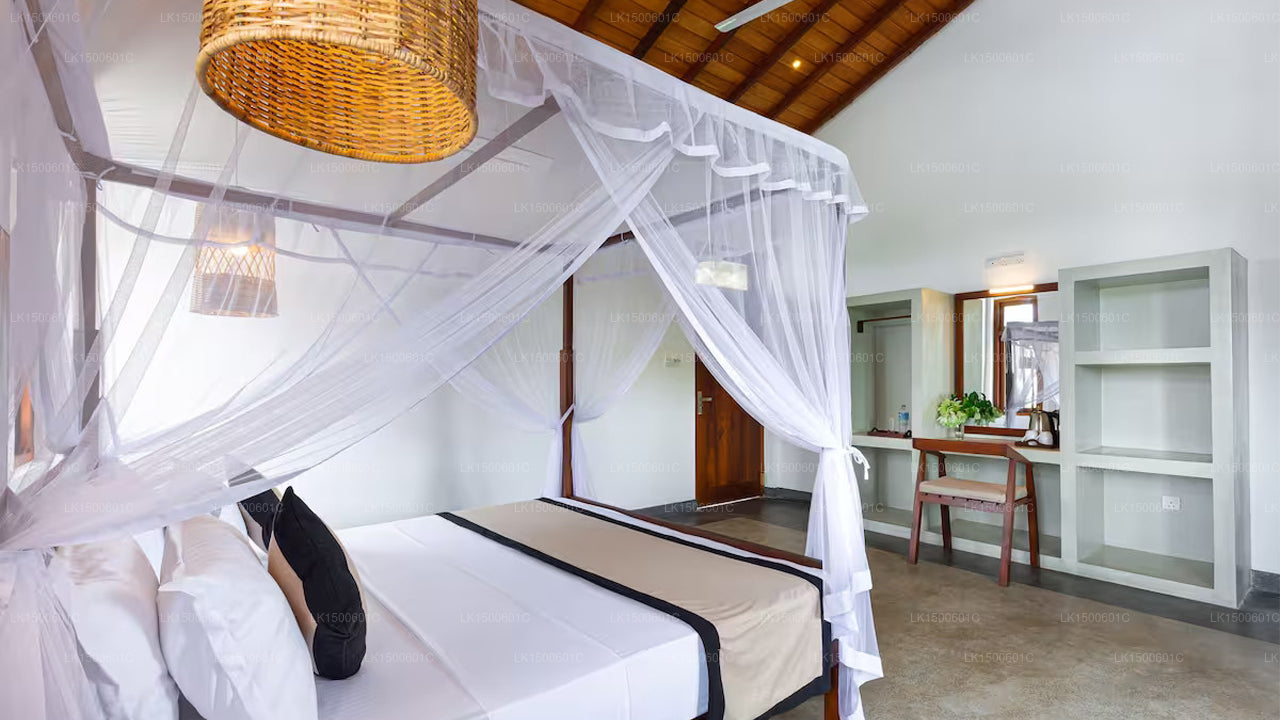 Бутик Serenity, Унаватуна