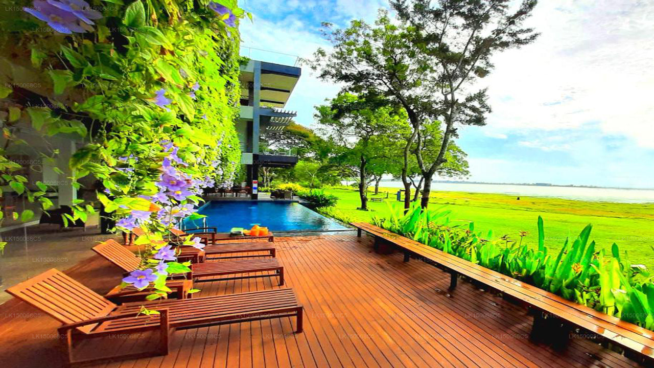 Отель «Лейк Форест», Анурадхапура