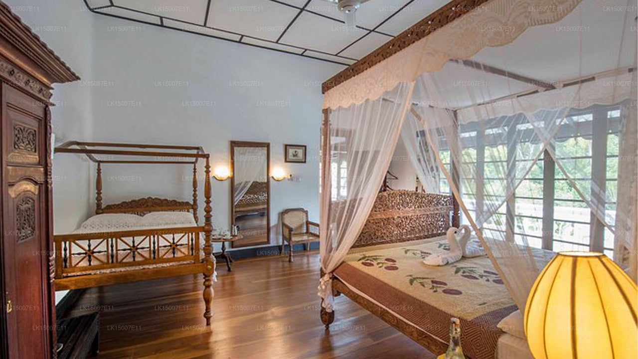 Поместье Хоратапола, Курунегала