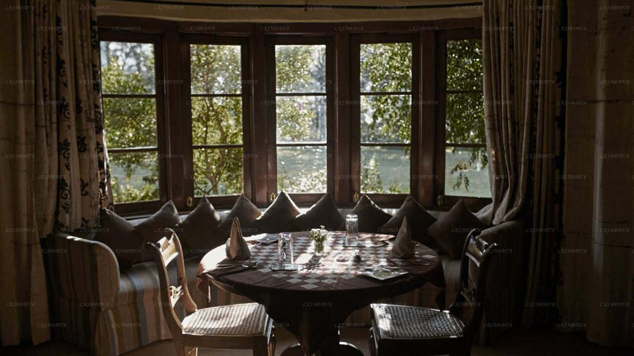 Бунгало Фернклифф, Нувара Элия