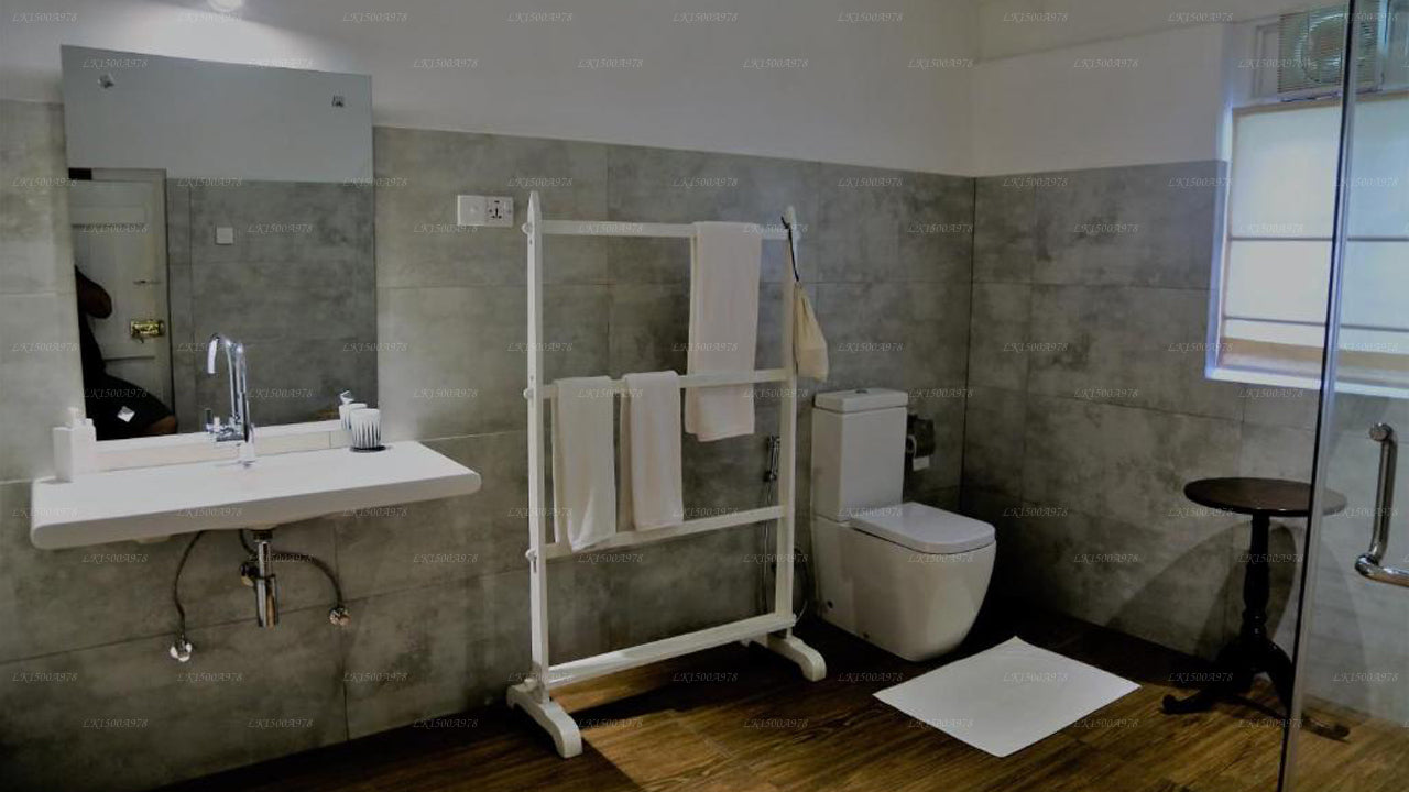 Бунгало Фернклифф, Нувара Элия