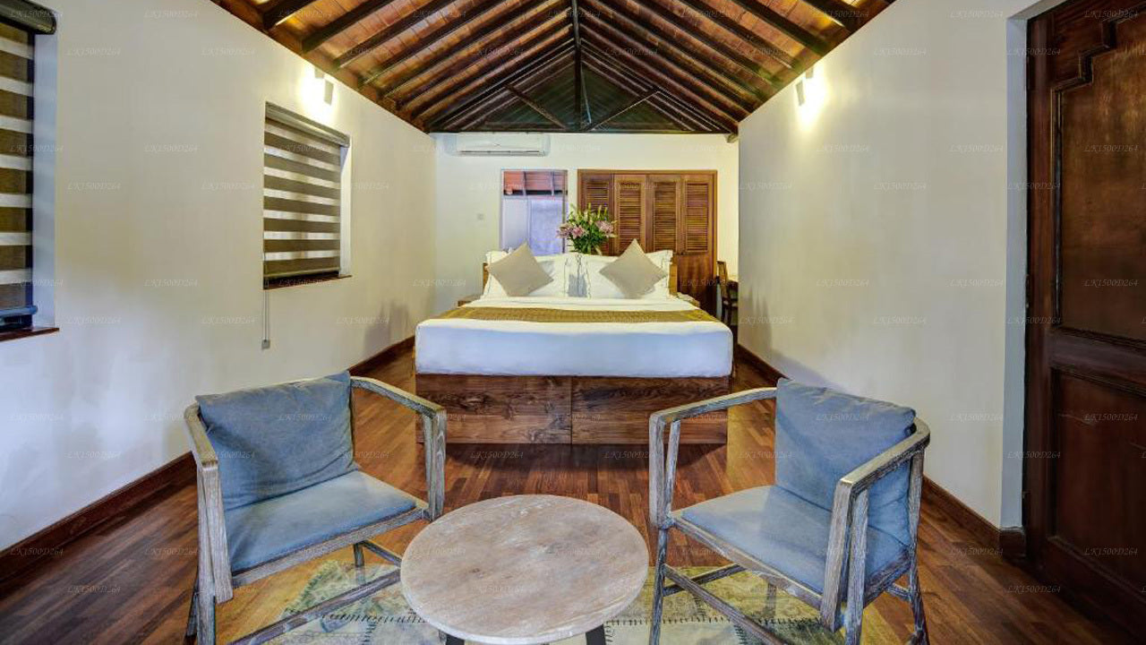 Отель «Дир Парк», Полоннарува