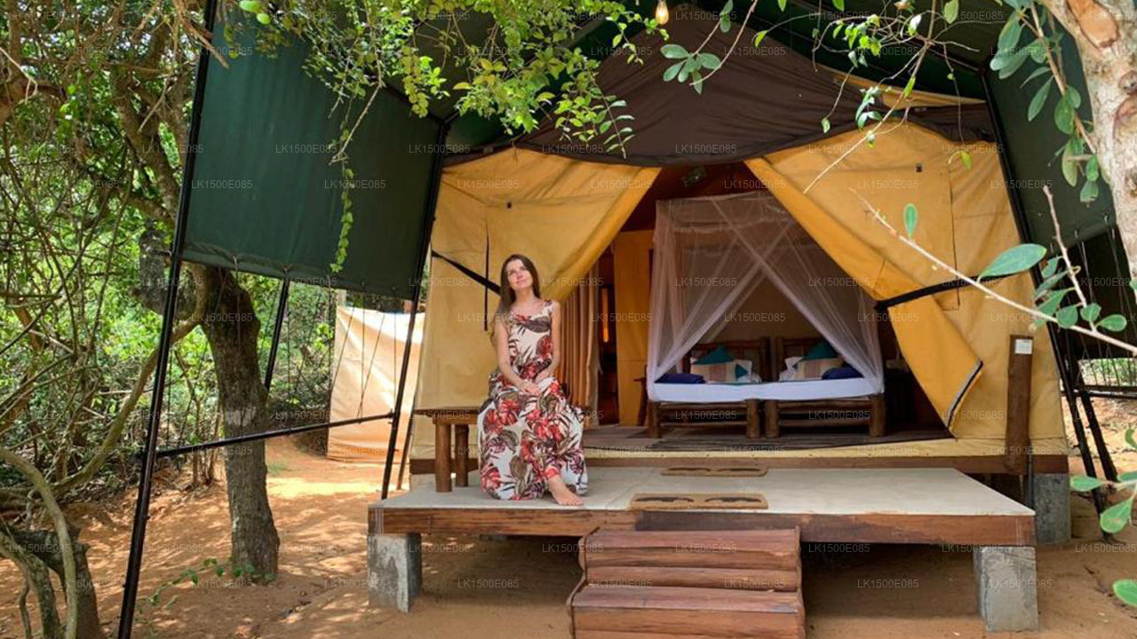 «За гранью мира» - сафари-лодж, Яла