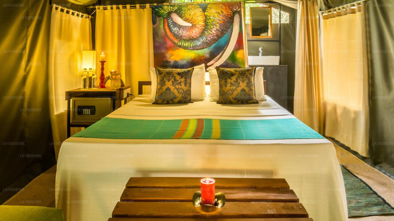 «За гранью мира» - сафари-лодж, Яла