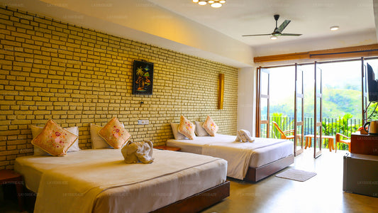 Элла Хиллкрест