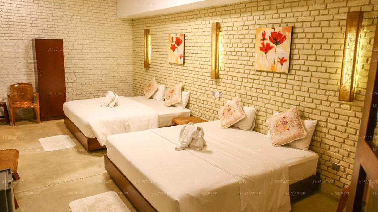 Элла Хиллкрест