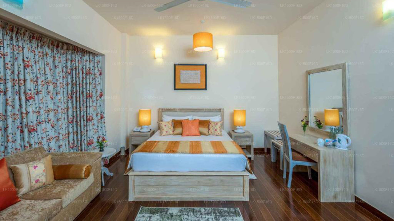 Плавающая горная вилла, Нувара Элия