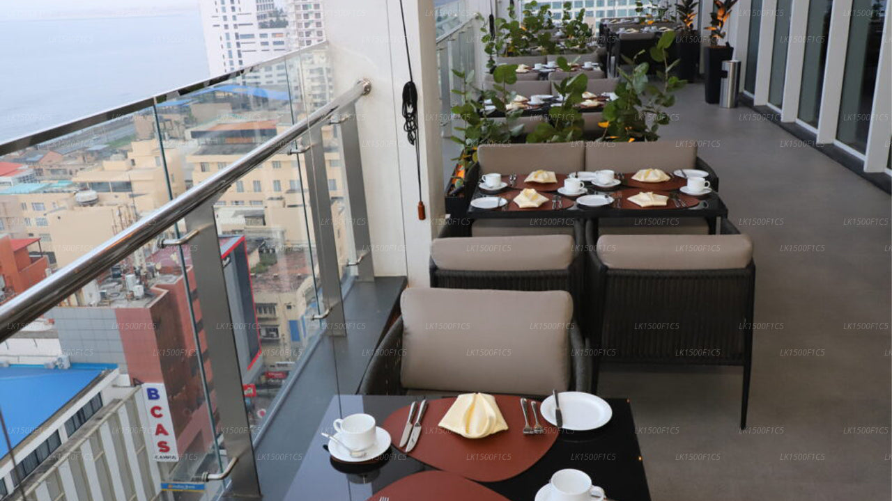 Отель «София Коломбо Сити», Коломбо