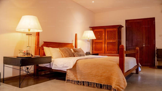 Лили Под, панадура