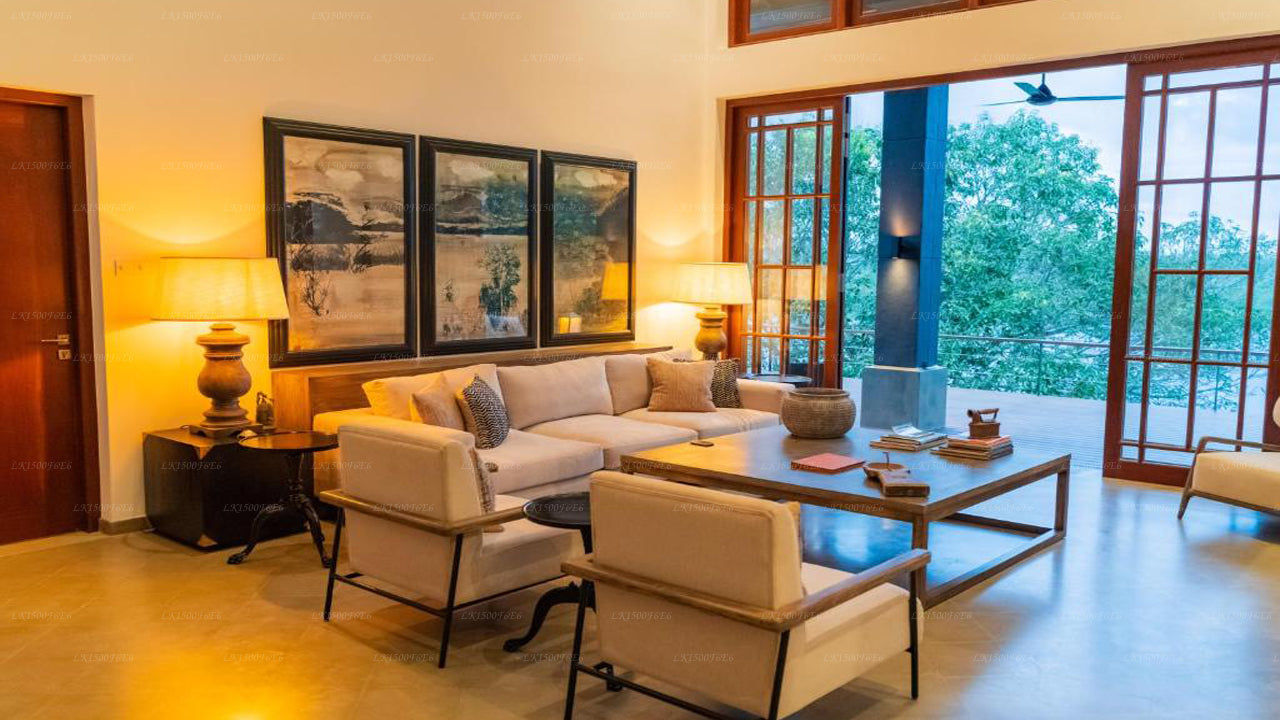 Лили Под, панадура