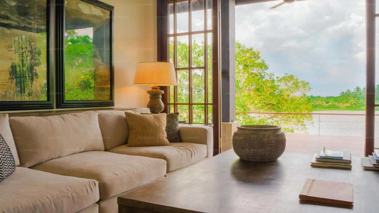 Лили Под, панадура