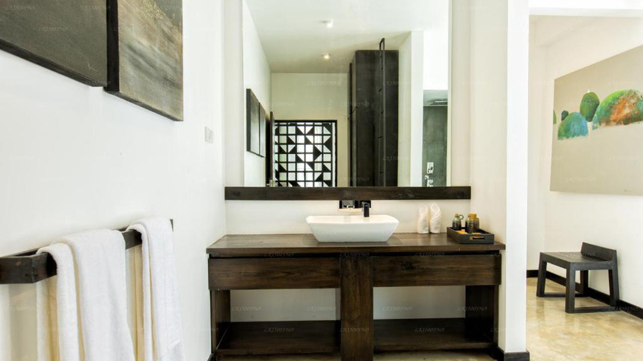 Madhu Ganga Paradise, Balapitiya