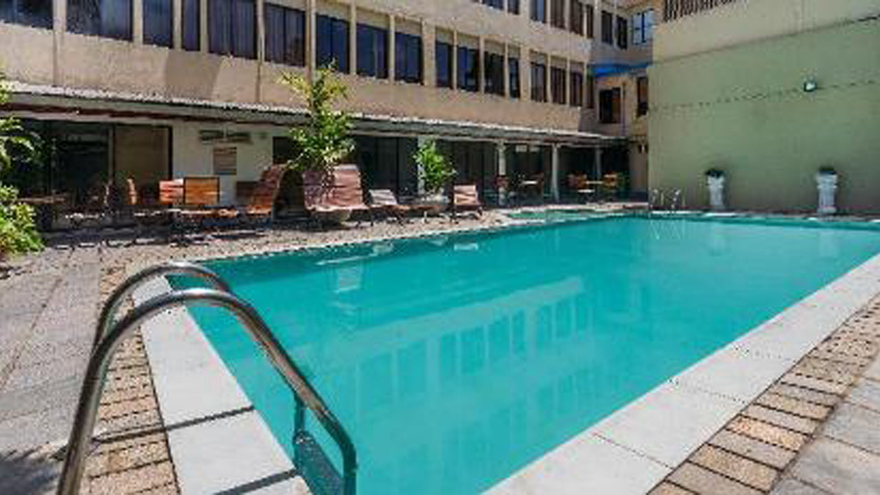 Отель Janaki, Коломбо