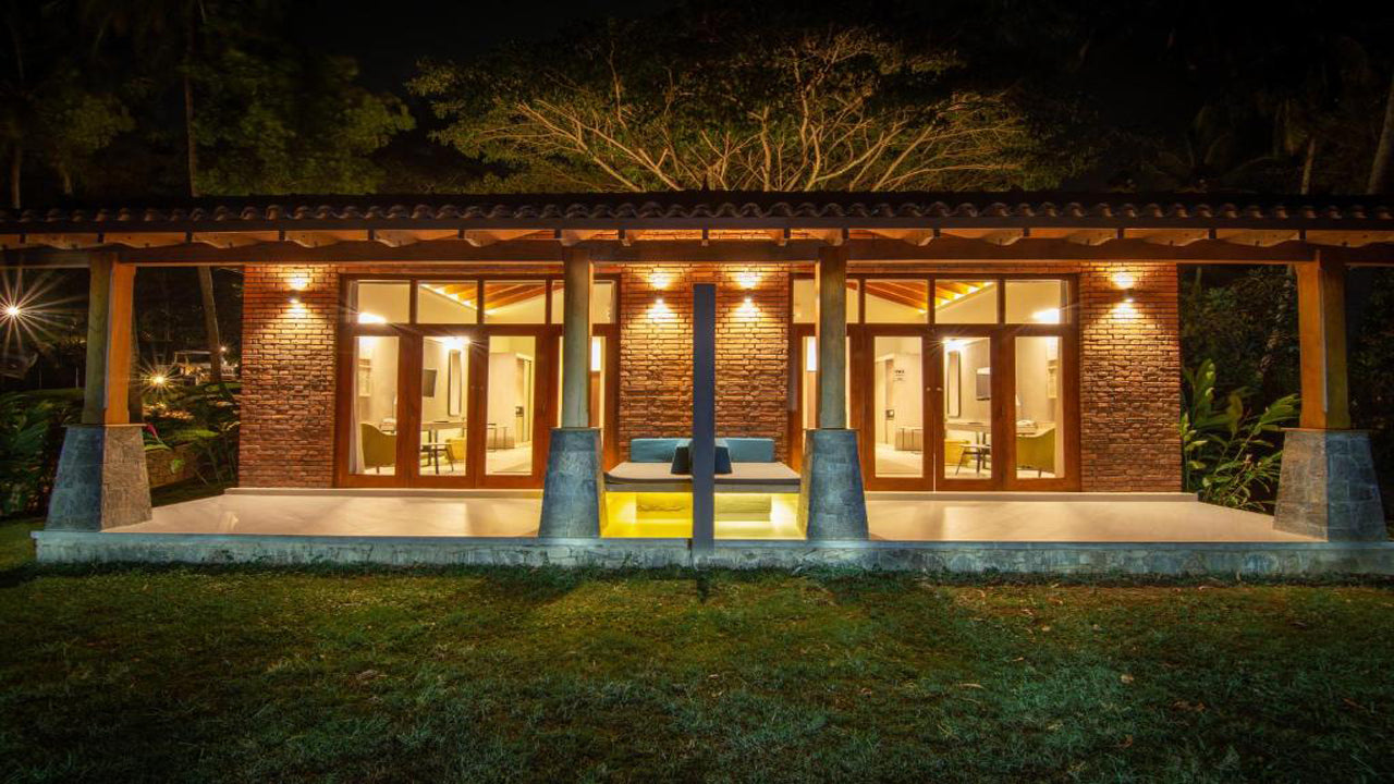 Загородный гольф-курорт «Виктория», Канди