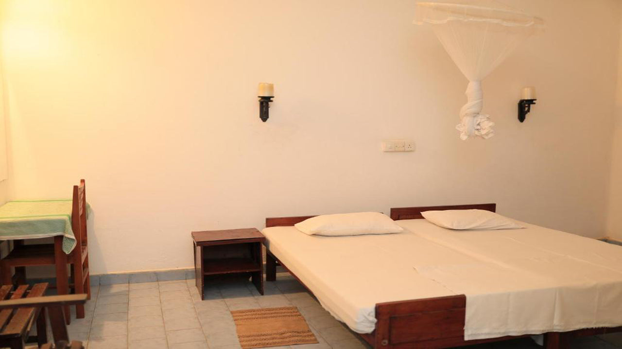 Сильвер Сэндс, Негомбо