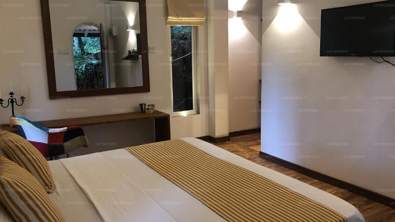 Курорт Ривер Гарден, Белихулоя