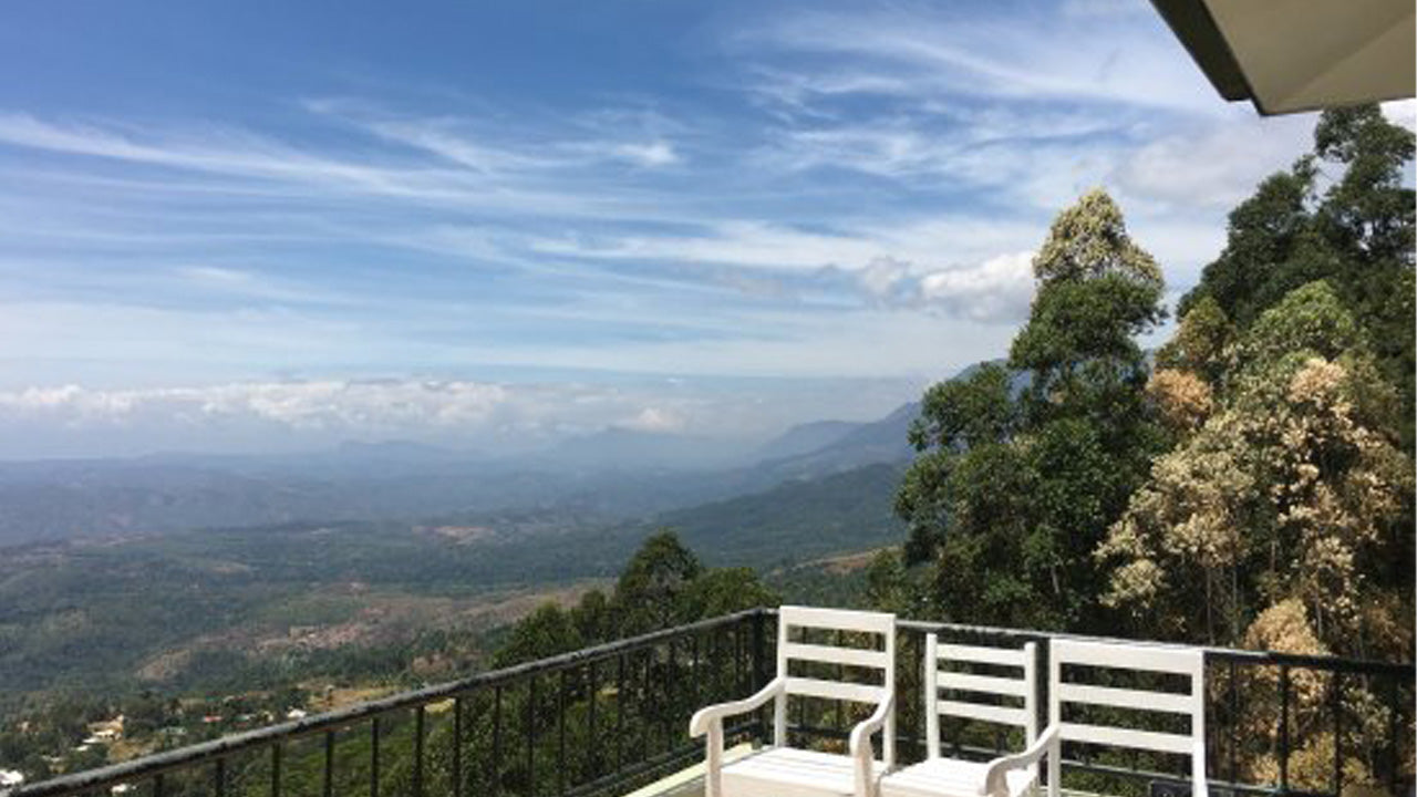 Отель Blackwood и бунгало с видом на окрестности, Хапутале