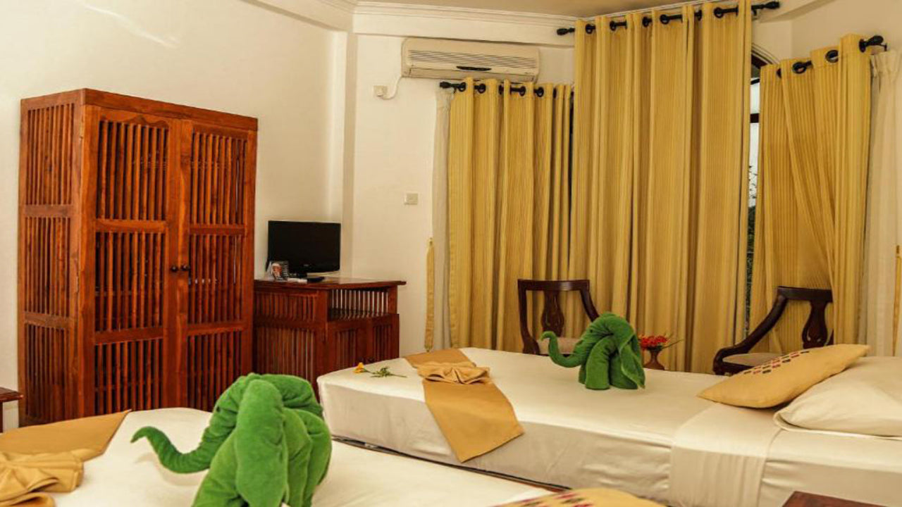 Отель Сенани, Канди