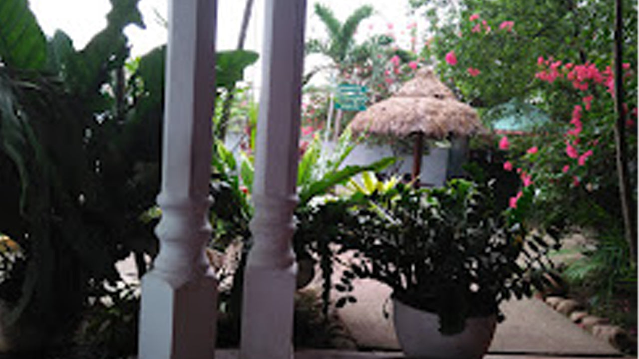 Отель Home Feel, Катунаяке