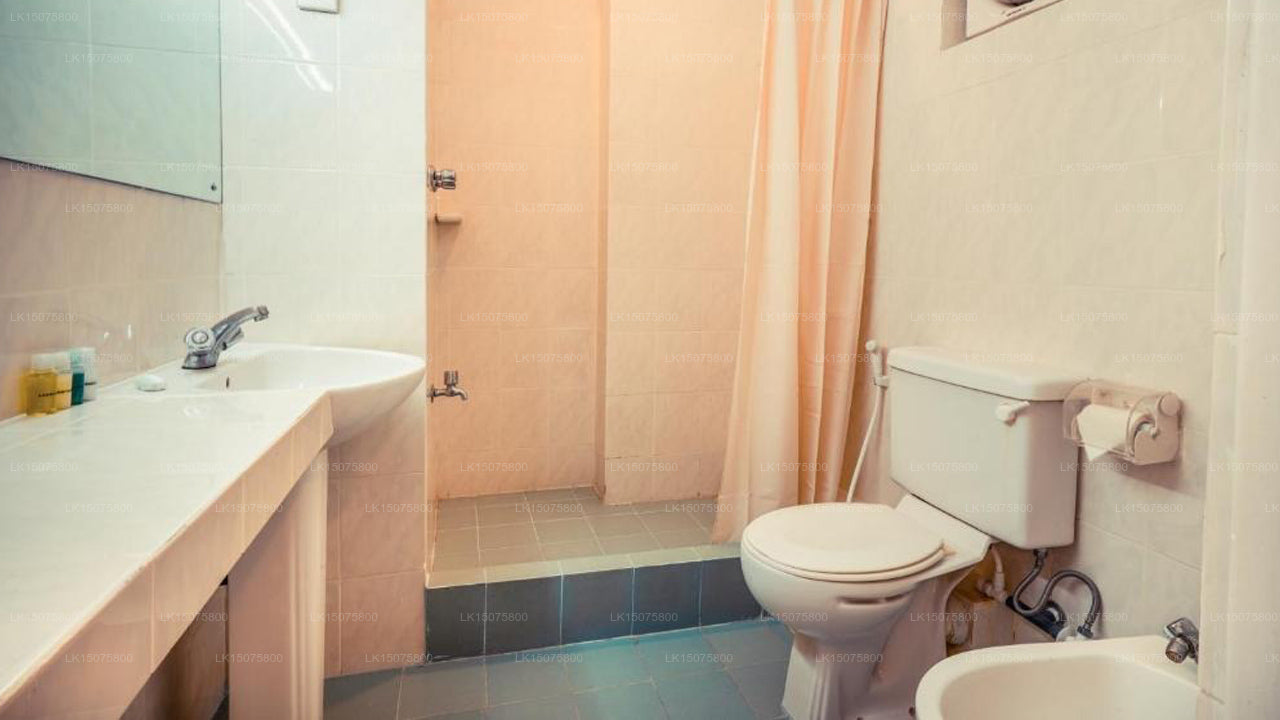 Polhena Reef Garden Hotel, Matara