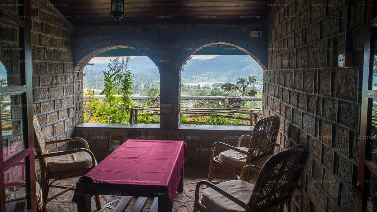 Castlereigh Holiday Bungalow,  Hatton