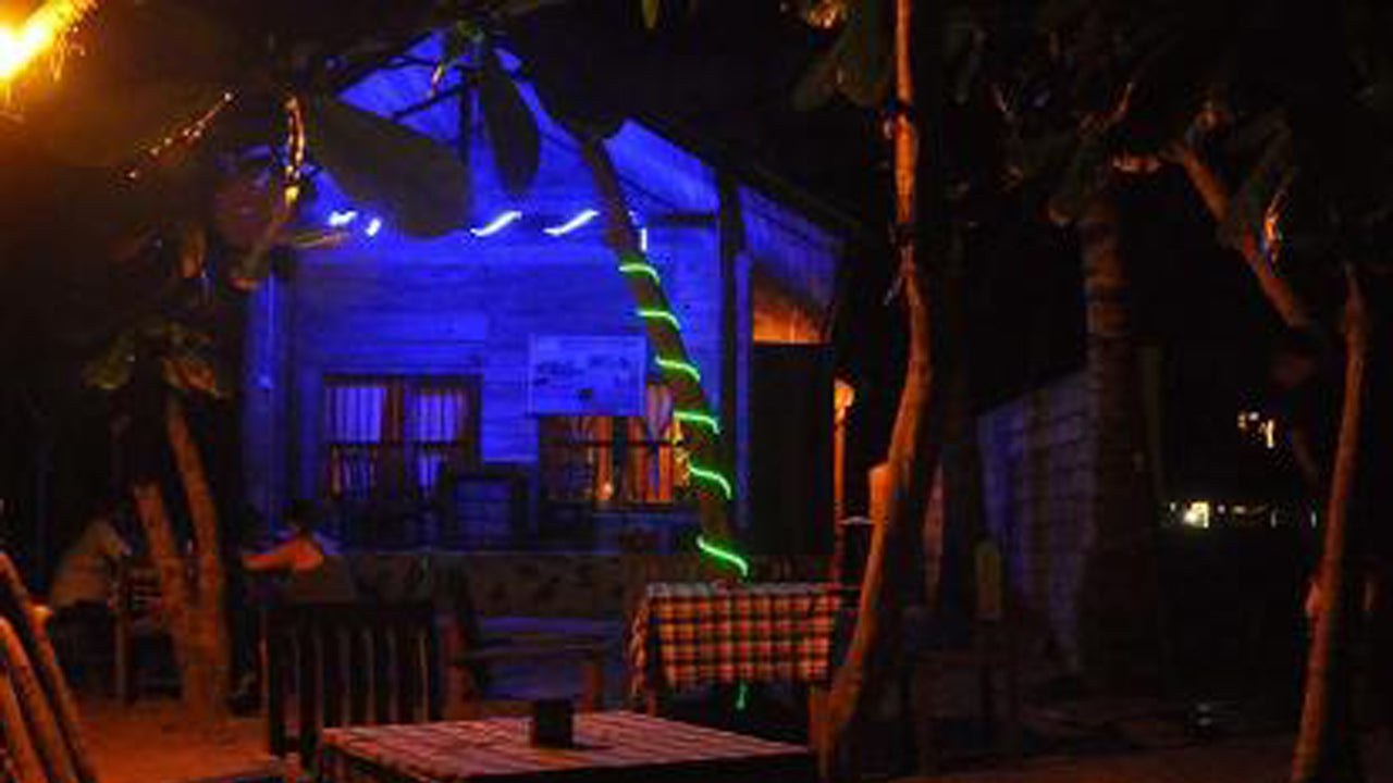 Отель «Секрет Бэй», Талалла