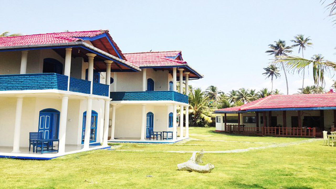 Пляжные домики Lace Rock, Ахангама