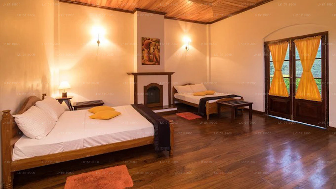 Iona Bungalow, Hatton