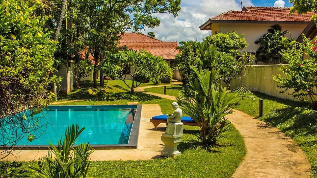 The Lagoon Villa, Negombo