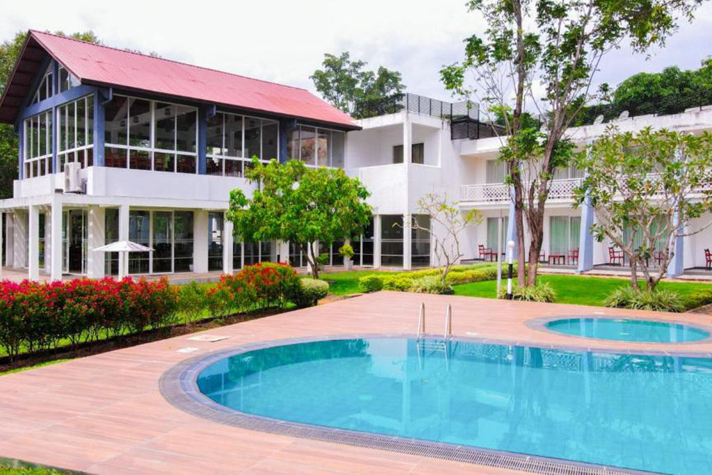 Сафари по дикой природе с лавандой, Васгамува