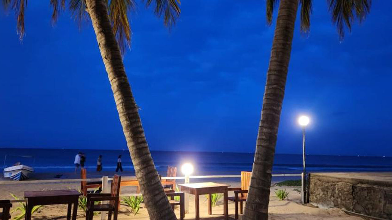 Отель Корал Бэй, Нилавели