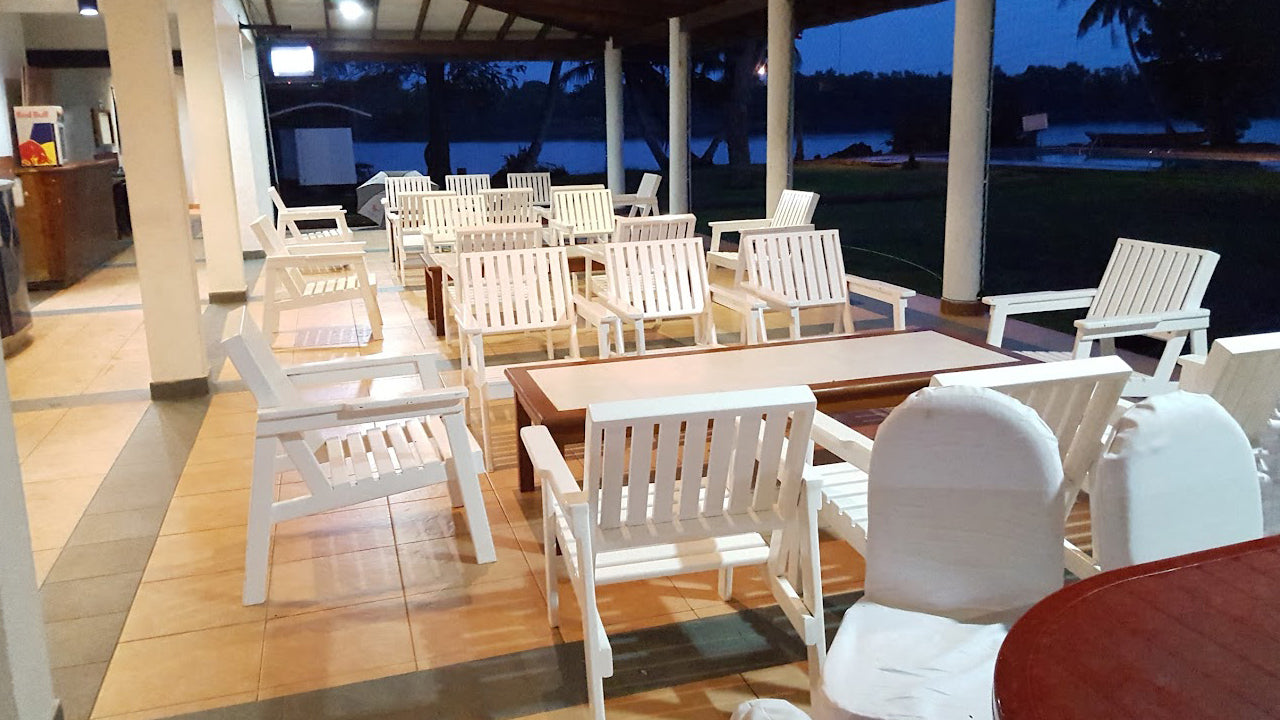 Club Penthouse Island Resort, Piliyandala