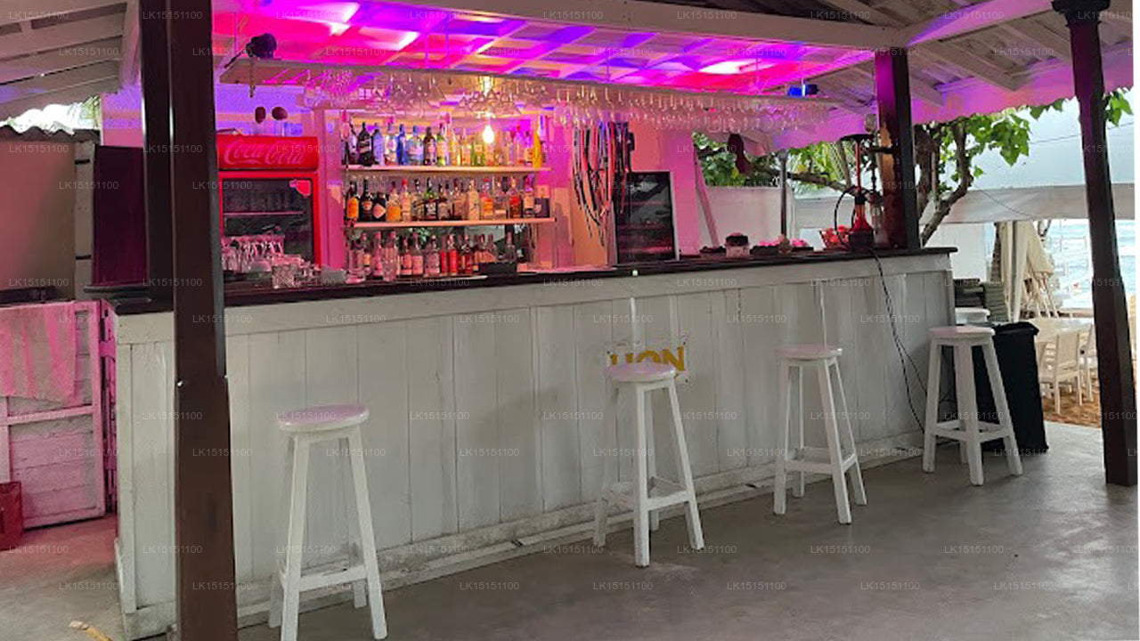 Kingfisher Hotel and Restaurant, Unawatuna