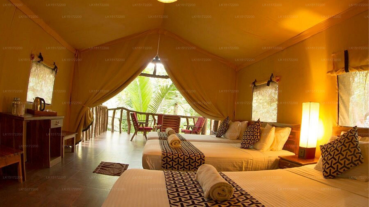 Athgira River Campin,  Udawalawa