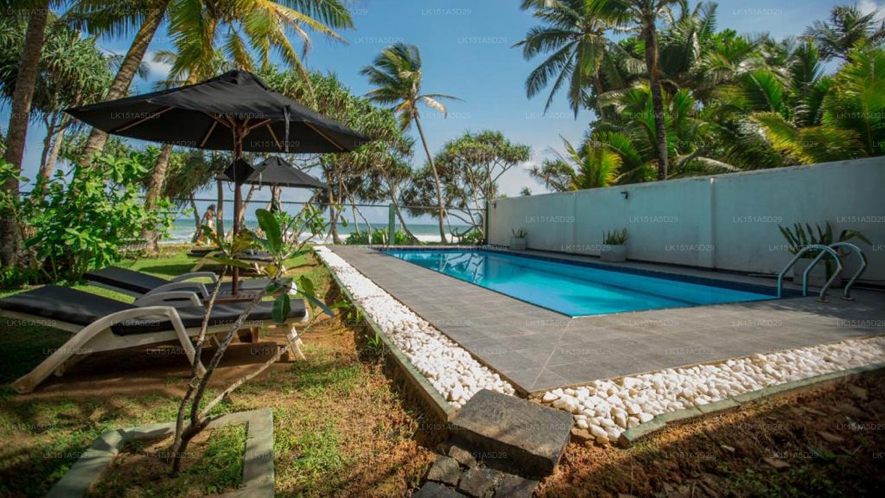 The Villa Tissa Beach Resort