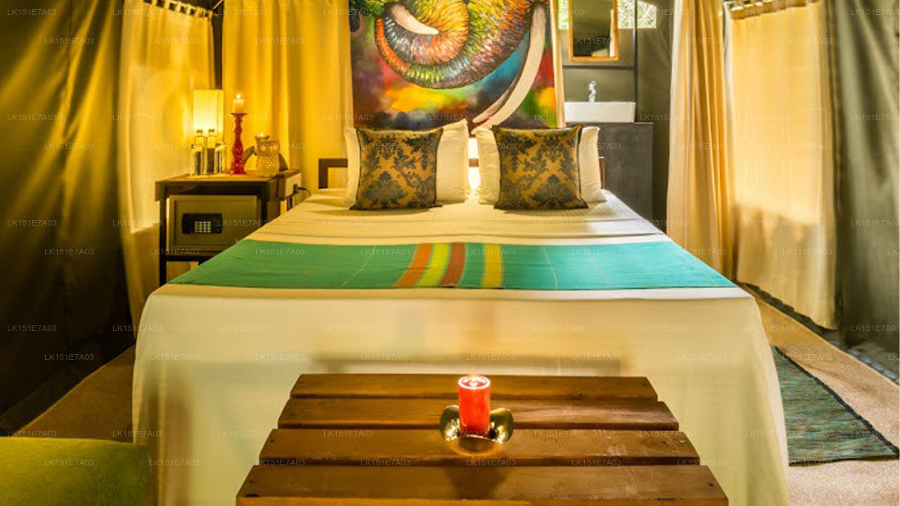 Mahoora Bundala, Yala