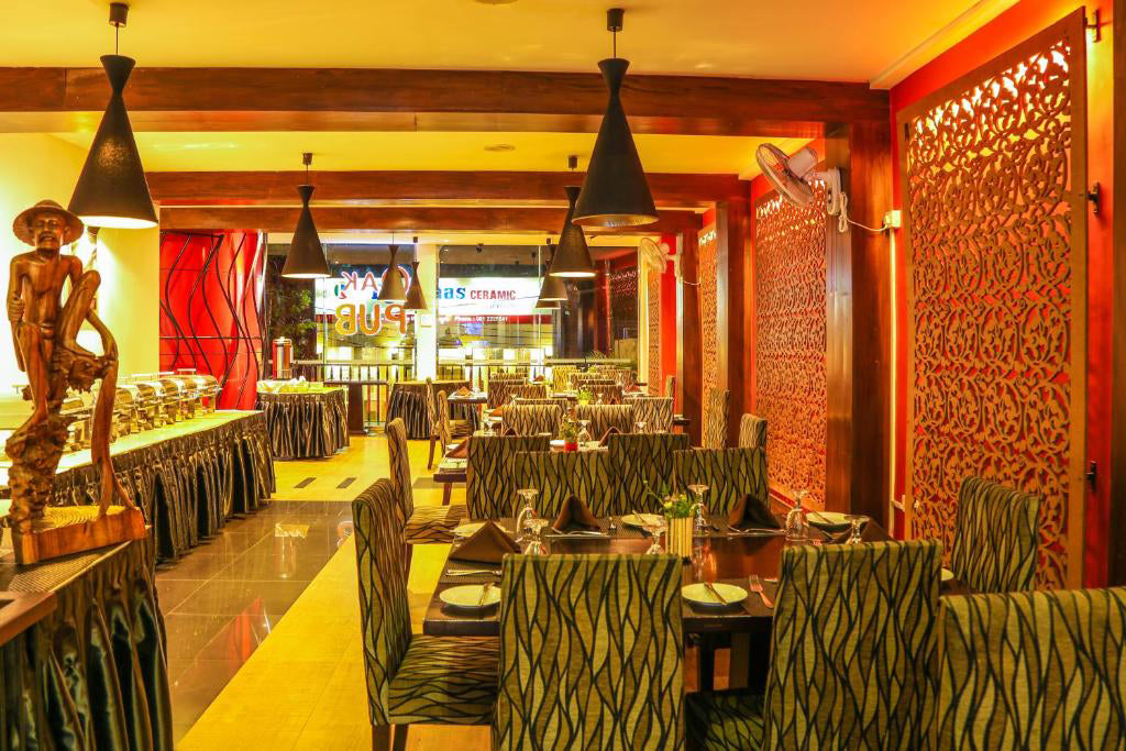 Отель Оук Рэй Сити, Канди