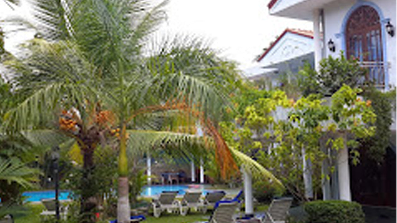 Отель «Блю Сапфир», Алутгама