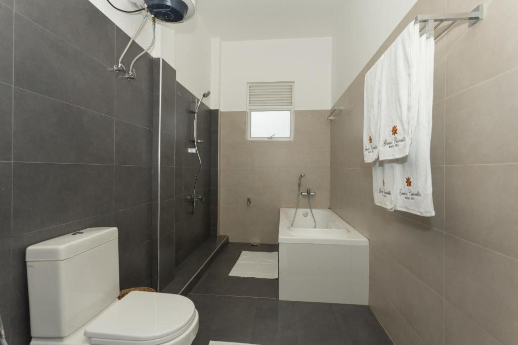 Отель «Гранд Камелия», Нувара Элия