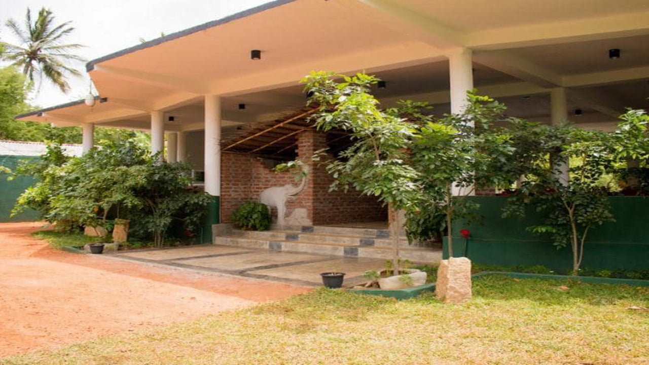 Пикок-Хилл, Сигирия